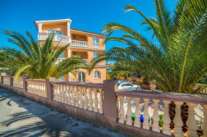 Guest House Canaria